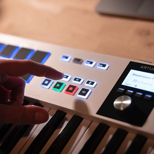 【ほぼ未使用】Arturia KeyLab Essential 61 mk3 Amazon.com: Arturia KeyLab Essential mk3 61-key Keyboard