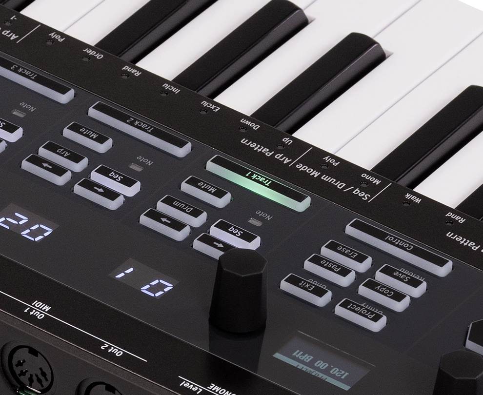 Arturia - KeyStep Pro Chroma - KeyStep Pro Chroma